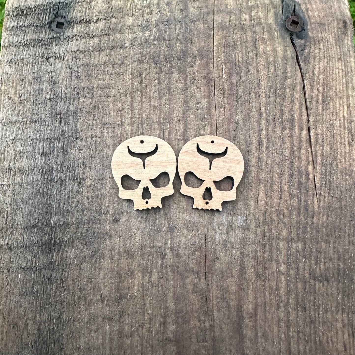 One Pair Of Red Alder Cabs ~ Buy 2 Get 1 Free