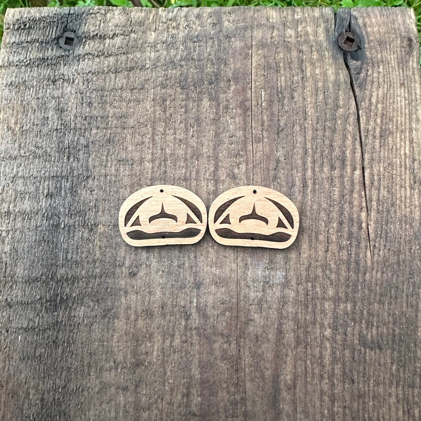 One Pair Of Red Alder Cabs ~ Buy 2 Get 1 Free